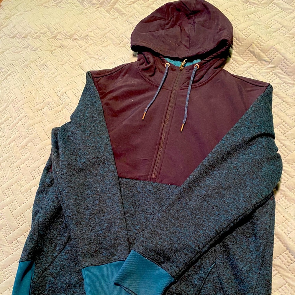 North Face Half-Zip